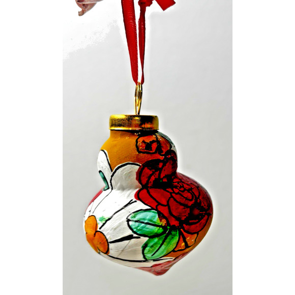 Hand painted Christmas Ornament Set Of 4 Pieces - Picture 4 of 7